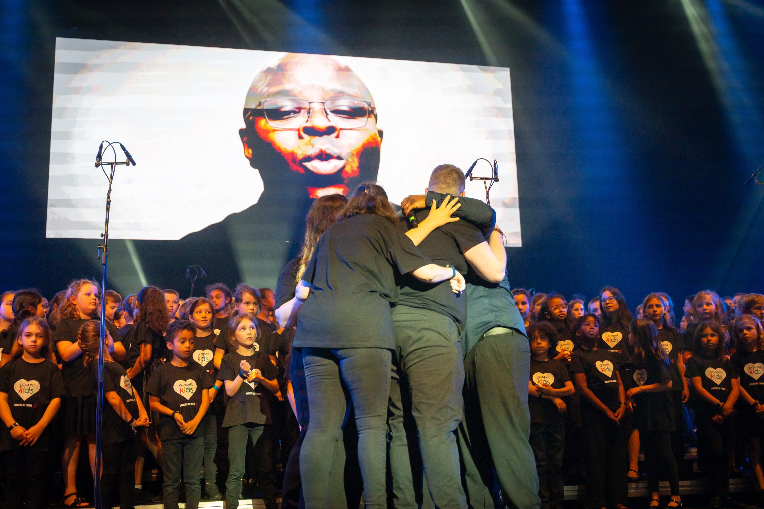 Gospel Kids La Main du coeur au Zenith Suprahead Studio 107