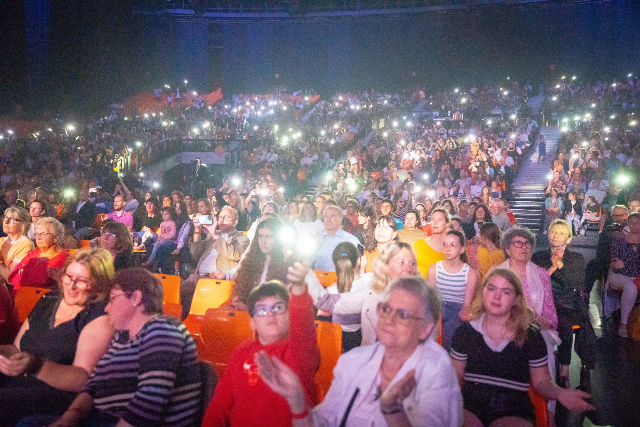 Gospel Kids La Main du coeur au Zenith Suprahead Studio 47