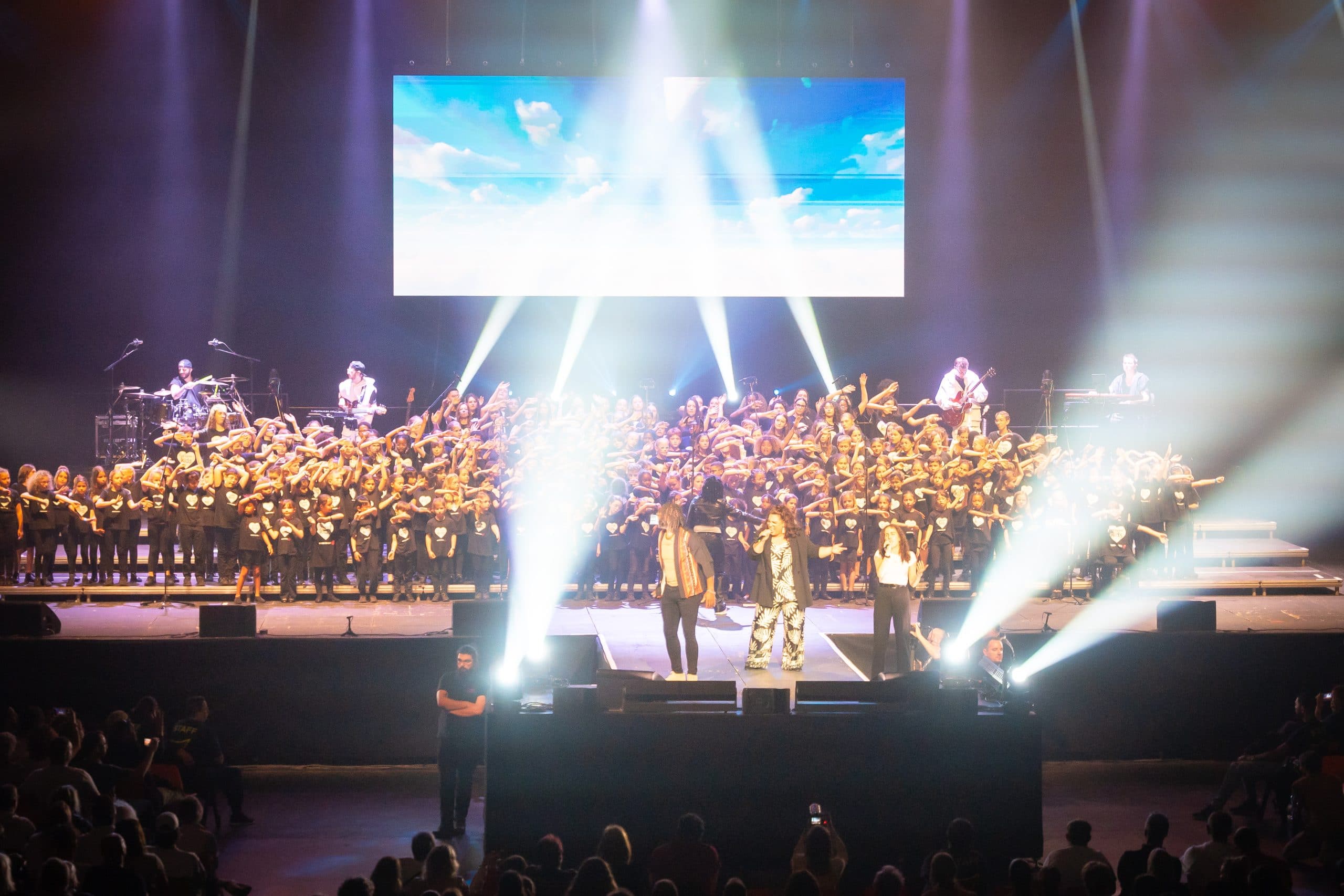 Gospel Kids La Main du coeur au Zenith Suprahead Studio 84